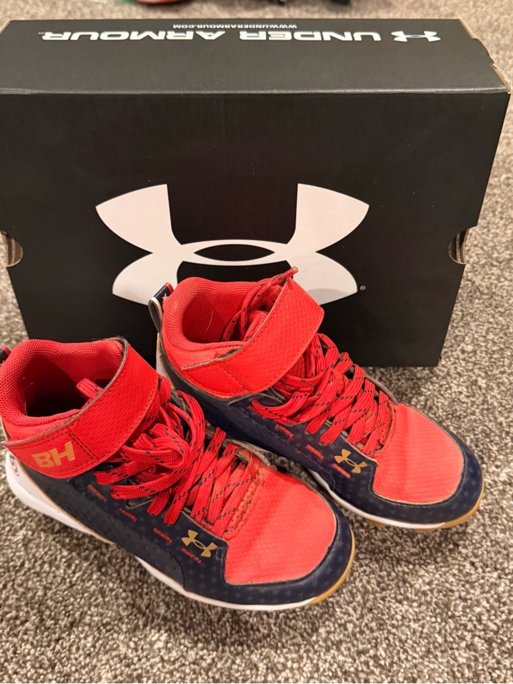 Under Armour Bryce Harper cleats - Picture 2 of 5